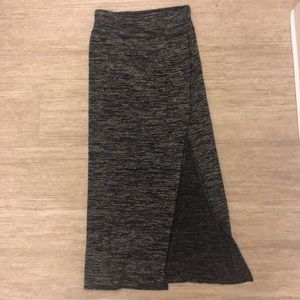 Wilfred Free skirt from Aritzia
